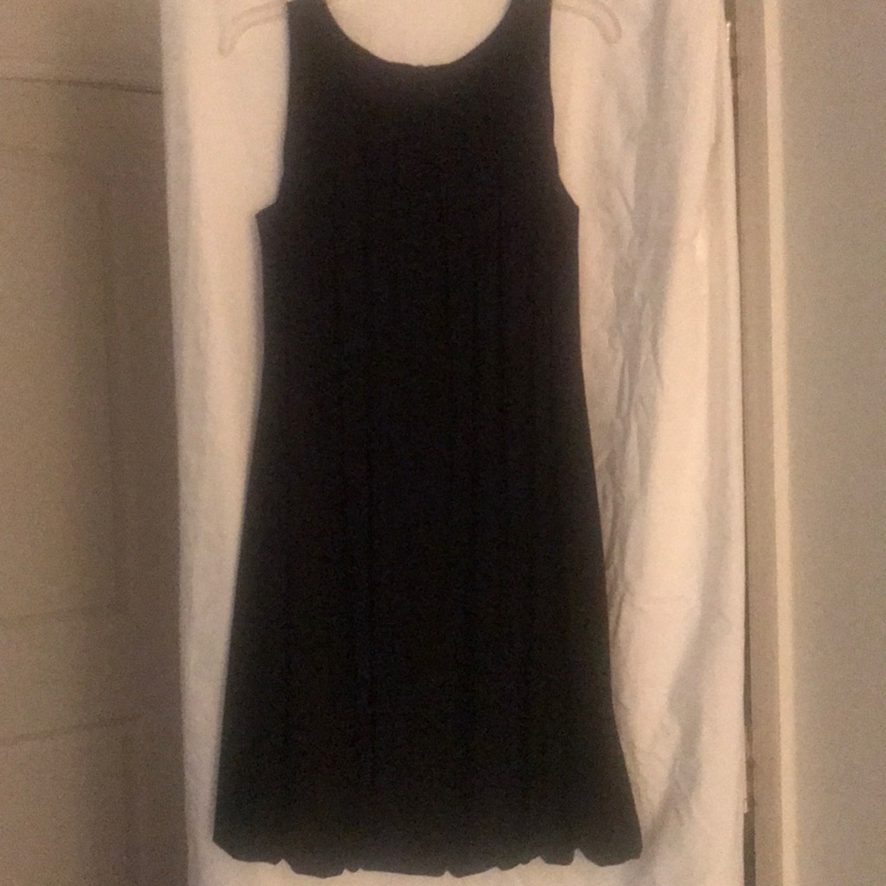 Black Sleeveless  Balloon Bottom Dress